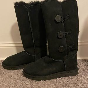 Tall black Ugg boots